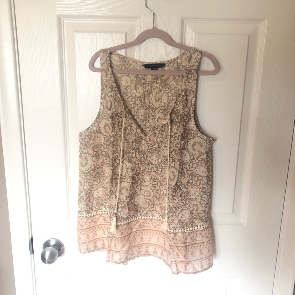 2/$15🌟 American Eagle Flower Paisley Print Tank Top